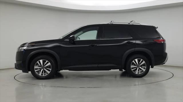 2025 Nissan Pathfinder SL FWD