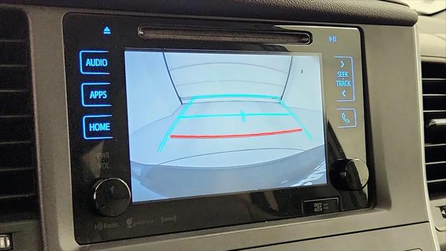 2017 Toyota Sienna XLE 8 Passenger