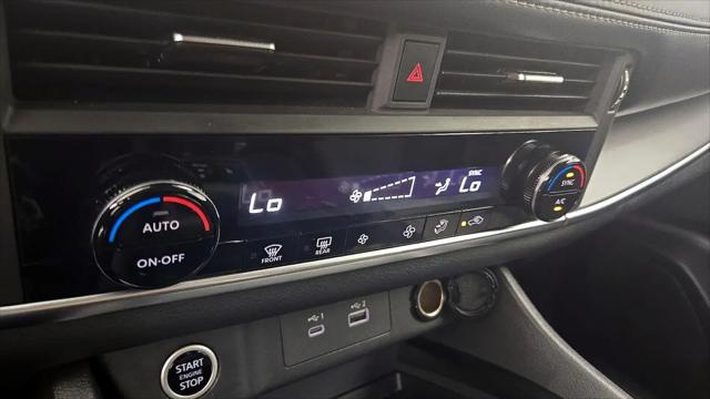 2023 Nissan Rogue SV FWD