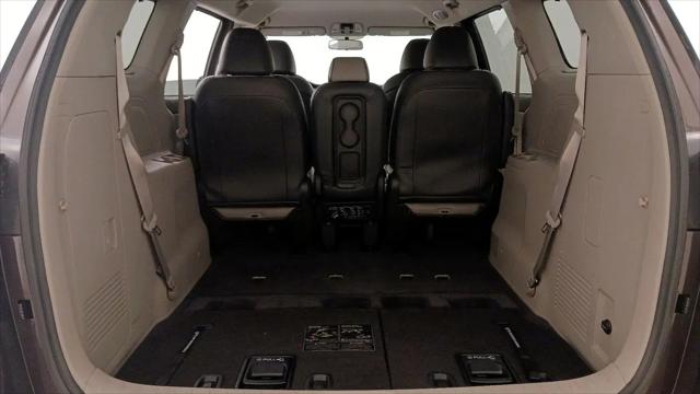 2017 Kia Sedona LX