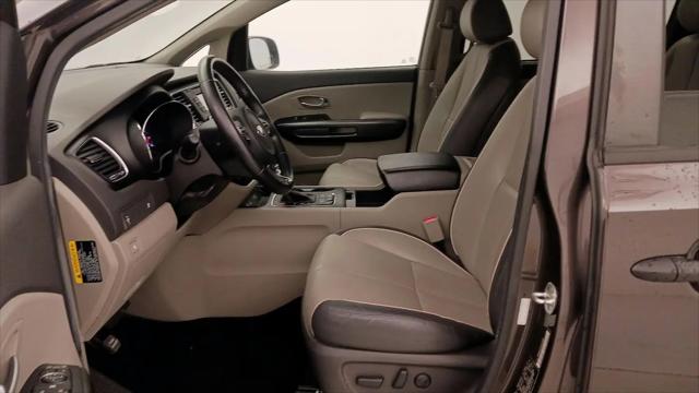 2017 Kia Sedona LX