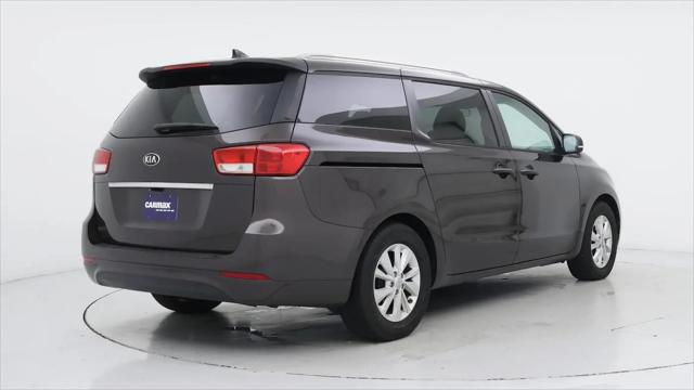 2017 Kia Sedona LX