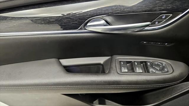 2021 Cadillac XT5 AWD Premium Luxury