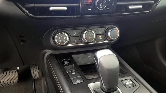 2025 Nissan Kicks SV Intelligent AWD