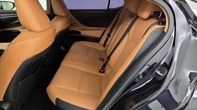 2024 Lexus ES 300h ES 300h