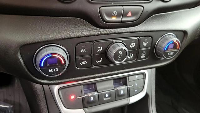 2023 GMC Terrain AWD SLT