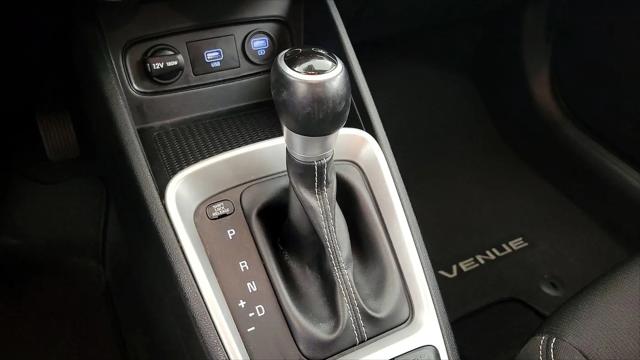 2020 Hyundai Venue SEL
