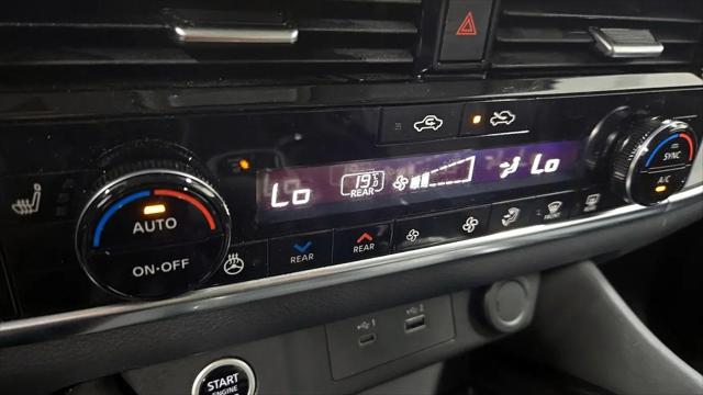 2023 Nissan Rogue SL Intelligent AWD