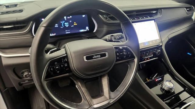 2022 Jeep Grand Cherokee L Overland 4x2