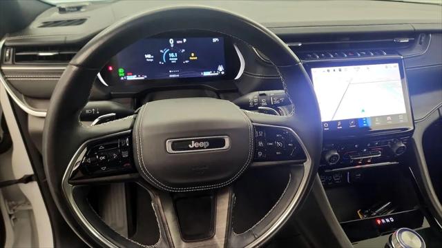 2022 Jeep Grand Cherokee L Overland 4x2