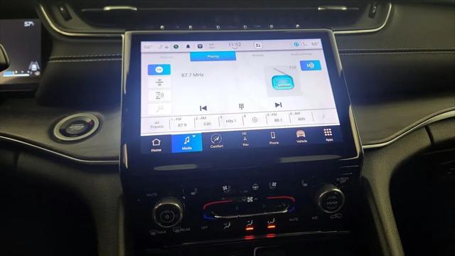 2022 Jeep Grand Cherokee L Overland 4x2