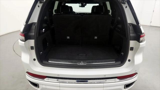 2022 Jeep Grand Cherokee L Overland 4x2