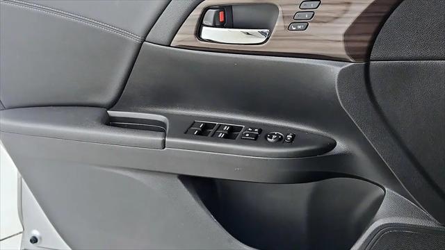 2017 Honda Accord Hybrid EX-L