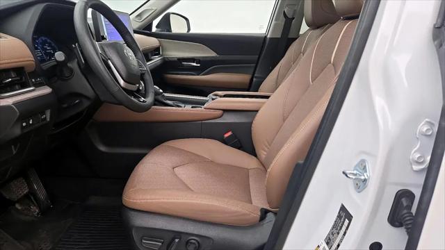 2025 Toyota Grand Highlander Platinum