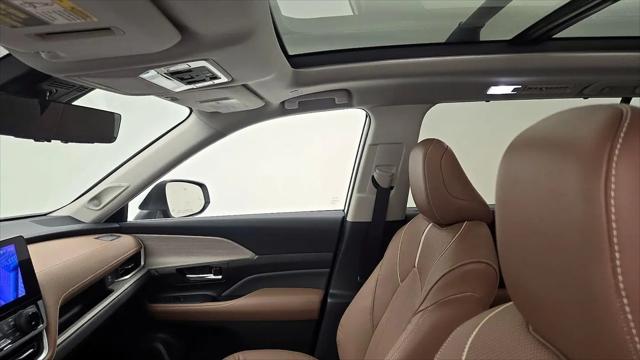 2025 Toyota Grand Highlander Platinum