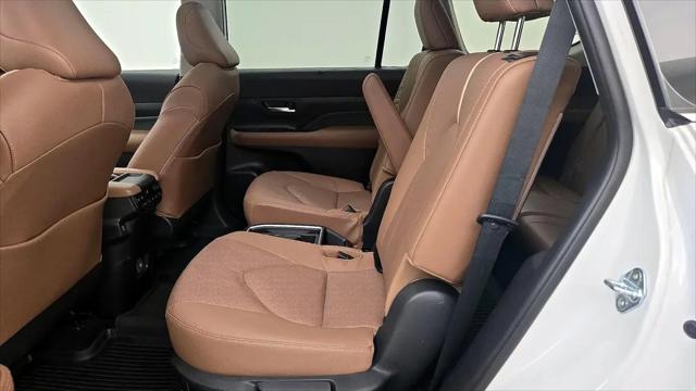 2025 Toyota Grand Highlander Platinum