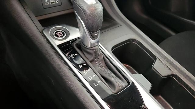 2022 Nissan Sentra SV Xtronic CVT