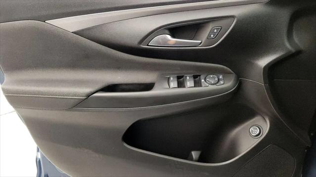 2025 Buick NV Avenir FWD