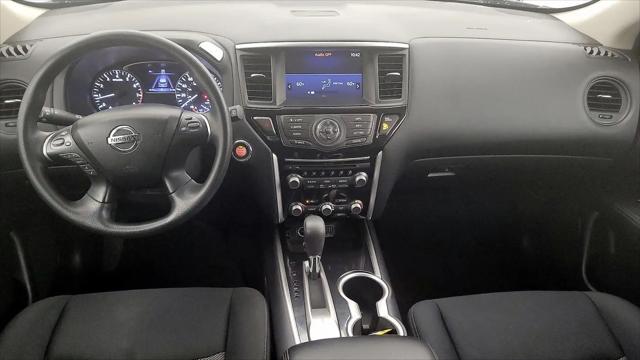 2019 Nissan Pathfinder S