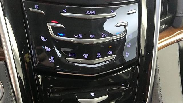 2020 Cadillac Escalade 4WD Premium Luxury