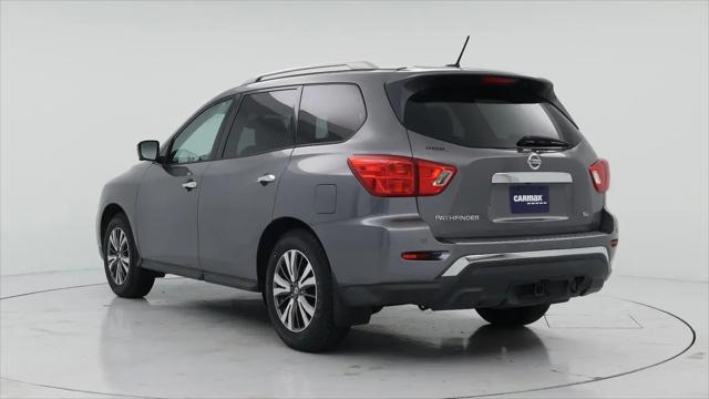 2017 Nissan Pathfinder SL
