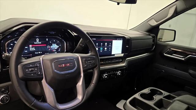 2024 GMC Sierra 1500 4WD Crew Cab Short Box Elevation with 3VL
