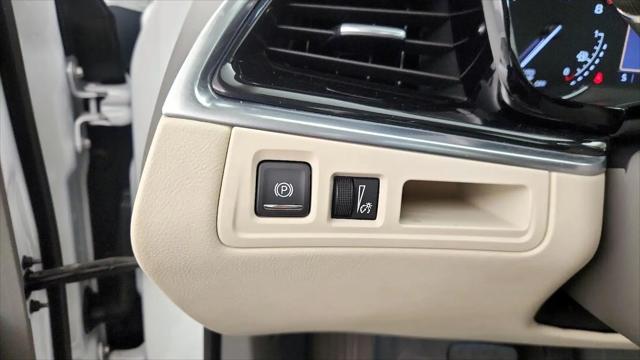 2023 Cadillac XT6 FWD Premium Luxury