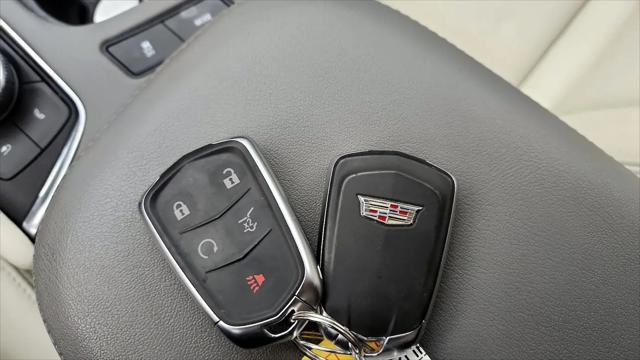 2023 Cadillac XT6 FWD Premium Luxury