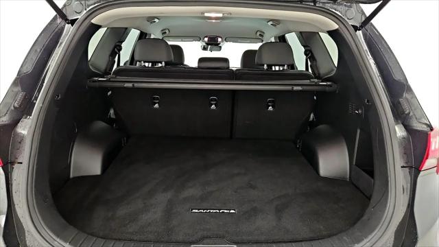 2023 Hyundai Santa Fe SE