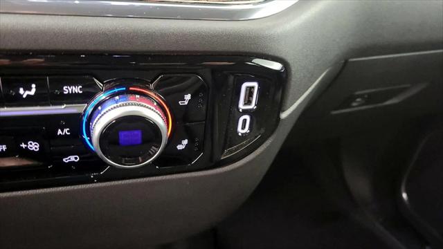 2024 GMC Sierra 1500 2WD Crew Cab Short Box Elevation