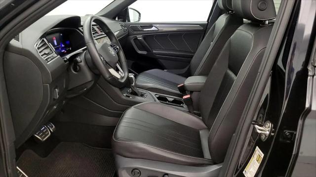2022 Volkswagen Tiguan 2.0T SE R-Line Black