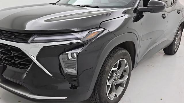 2024 Chevrolet Trax FWD LT