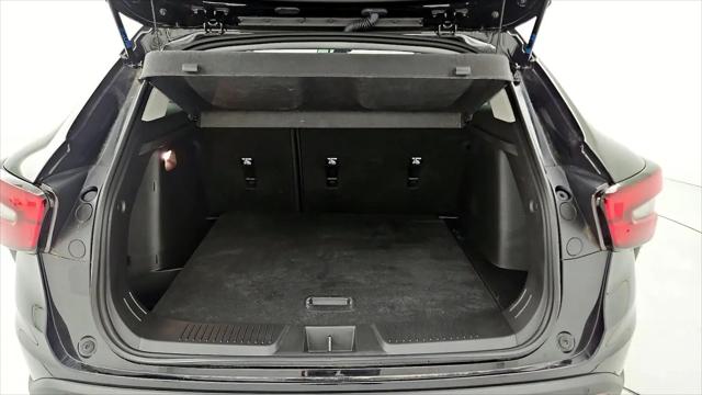 2024 Chevrolet Trax FWD LT