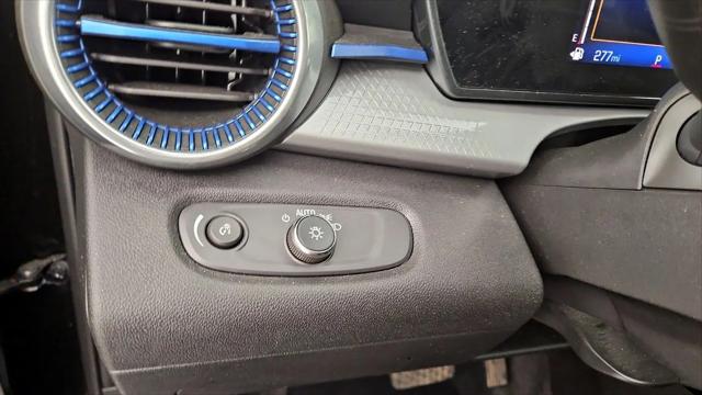 2024 Chevrolet Trax FWD LT