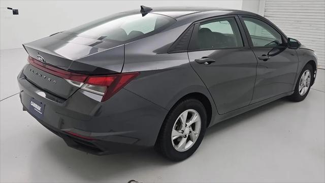 2021 Hyundai Elantra SE