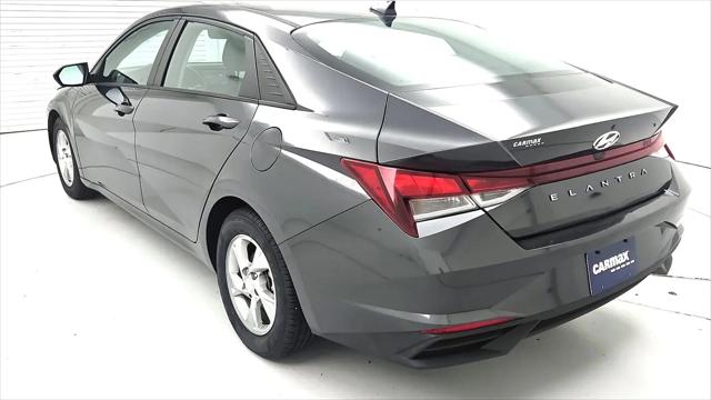 2021 Hyundai Elantra SE
