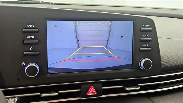 2021 Hyundai Elantra SE