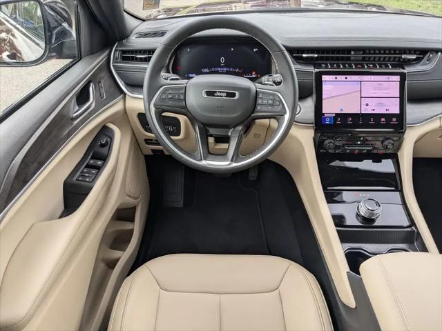 2025 Jeep Grand Cherokee Limited 4x2