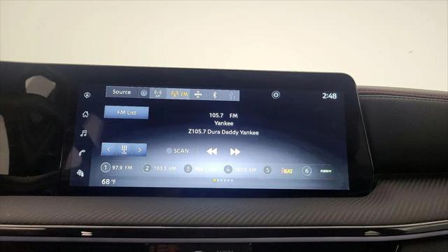 2025 Nissan Kicks SR FWD