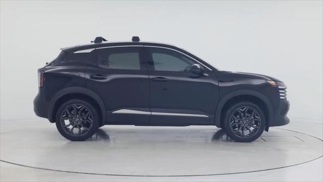 2025 Nissan Kicks SR FWD