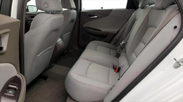 2022 Chevrolet Malibu FWD 1FL