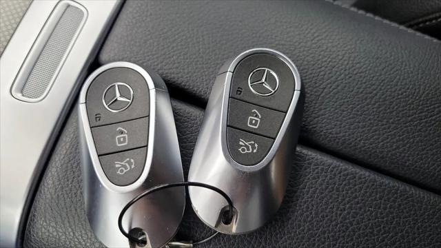 2022 Mercedes-Benz C-CLASS C 300 4MATIC Sedan