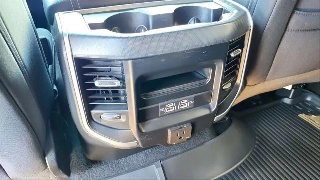 2025 Ram 1500 Big Horn Crew Cab 4x4 5'7" Box