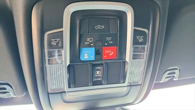 2025 Ram 1500 Big Horn Crew Cab 4x4 5'7" Box