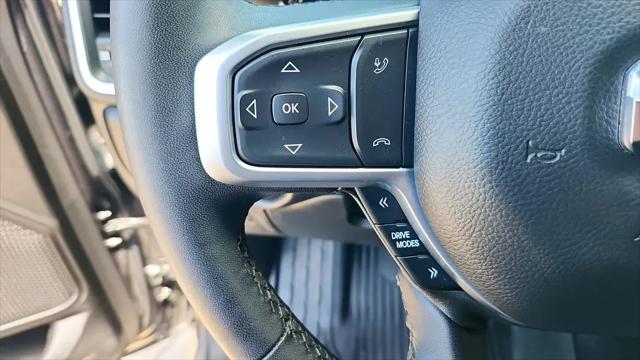 2025 Ram 1500 Big Horn Crew Cab 4x4 5'7" Box