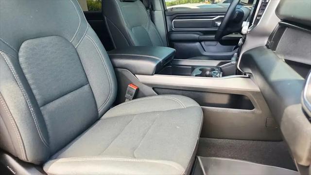 2025 Ram 1500 Big Horn Crew Cab 4x4 5'7" Box