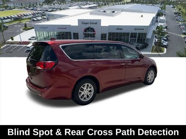 2020 Chrysler Pacifica Touring