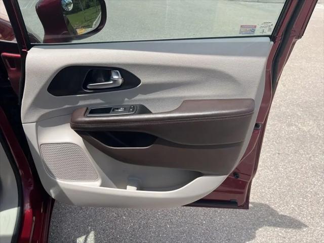 2020 Chrysler Pacifica Touring