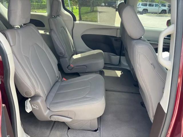 2020 Chrysler Pacifica Touring