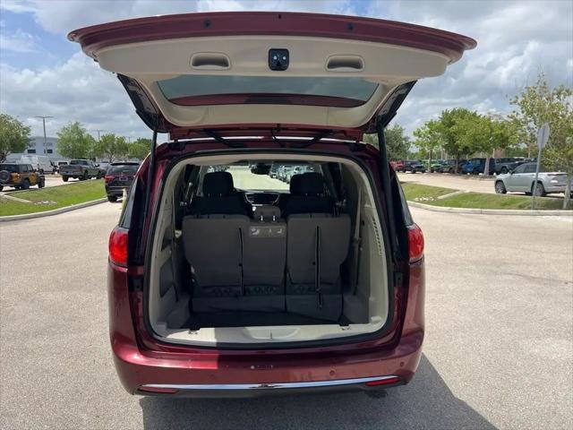 2020 Chrysler Pacifica Touring